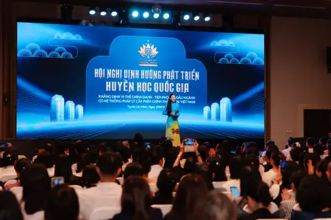 Hội nghị Định hướng Huyền học — ảnh 11/28