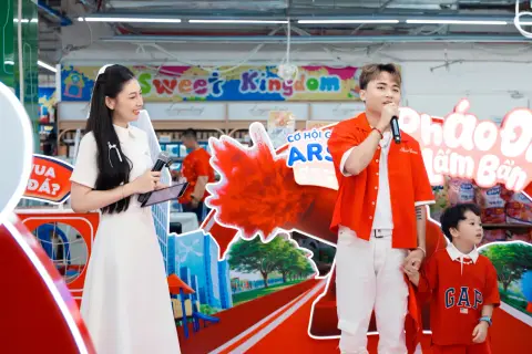 OMO — Gia đình Anh tài HuyR — ảnh 14/26