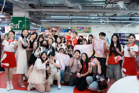 OMO — Gia đình Anh tài HuyR — ảnh 25/26