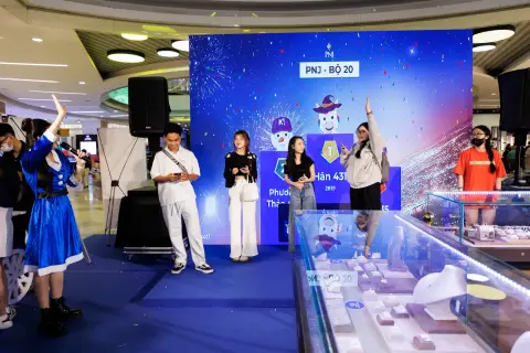 PNJ — Giáng Sinh — ảnh 20/28