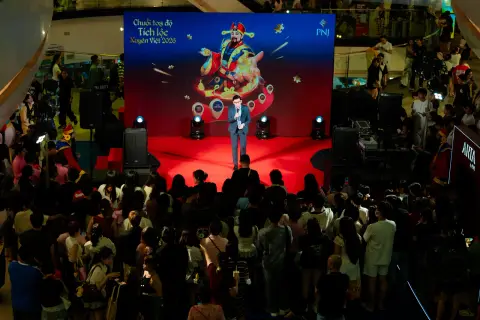 PNJ — Thần Tài · Ca sĩ Anh Tú — ảnh 29/32
