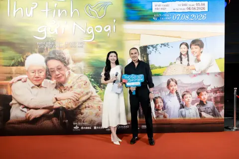 Thảm đỏ — Dear You — ảnh 31/38