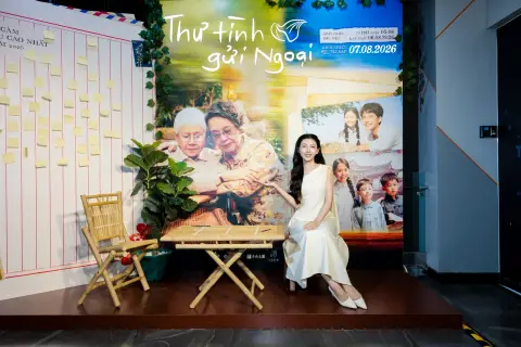 Thảm đỏ — Dear You — ảnh 35/38