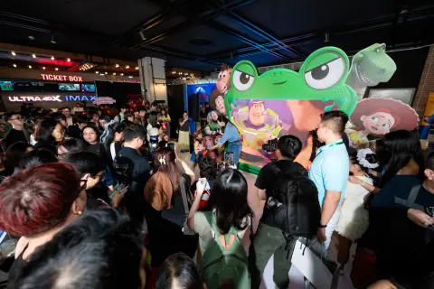 Premiere — Toy Story 5 — ảnh 9/14
