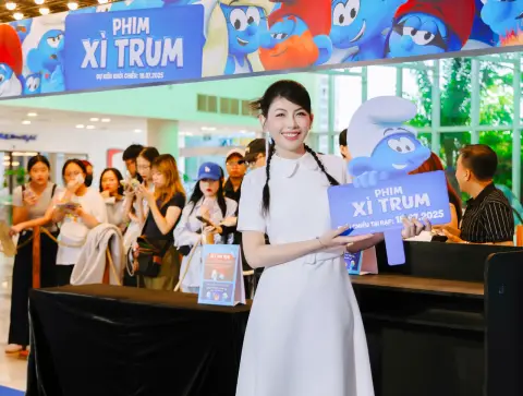 Premiere — Xì Trum — ảnh 2/15
